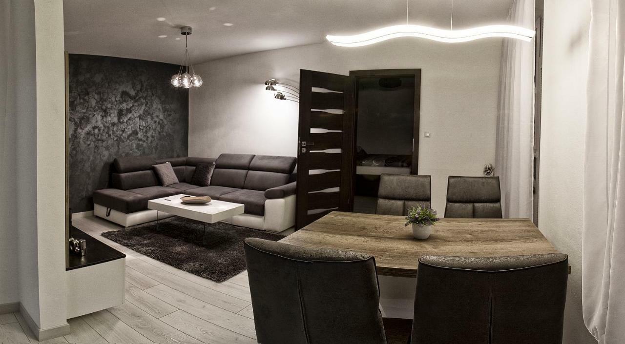 Apartment Centrum Luxury Mountain View ポプラト エクステリア 写真